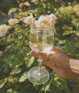 Avaline Wine nutrition facts low sugar, no artificial additives