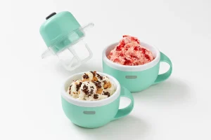 Mint green ice cream maker mugs with lid
