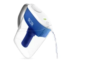 PUR water filter pitcher pouring